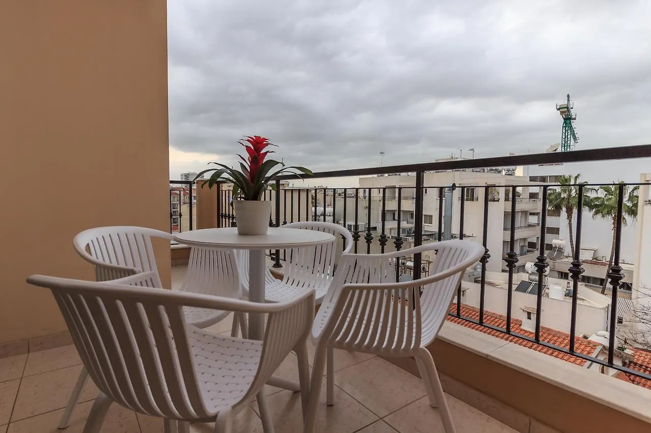 Soho City Apartments Larnaca 0*,